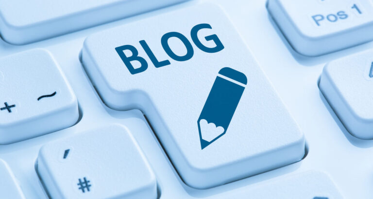 Jak blog firmowy wspiera sprzedaż: przykłady i mechanizmy działania